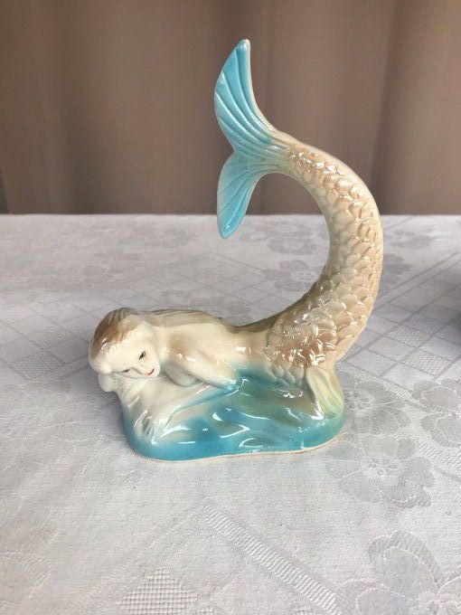 Lot vintage de 4 dauphins irisés, vase et déco + 1 sirène 