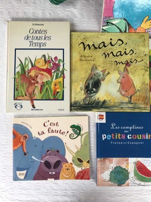 8 livres pour jeunes enfants, histoires, contes et comptines