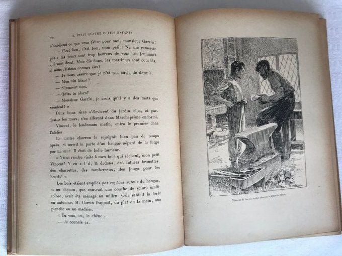 Ancien livre, Il était quatre petits enfants de René Bazin, 1928