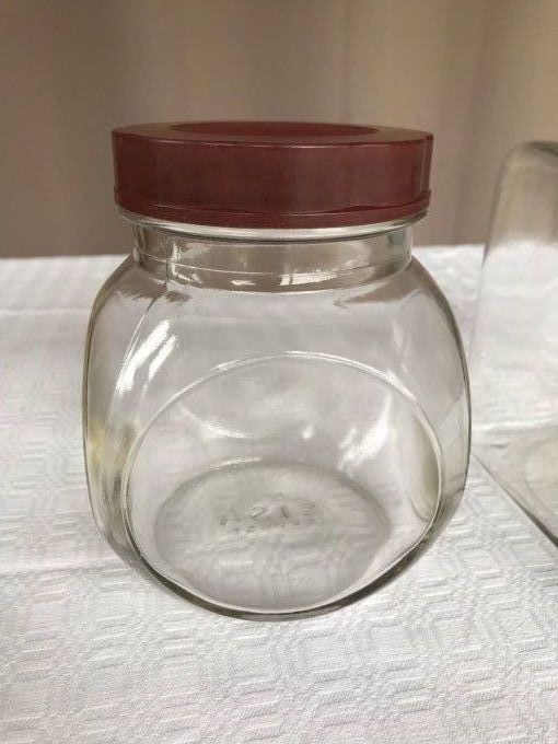 Bocal ancien d'épicerie, en verre et bakélite